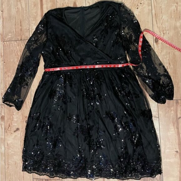 NEW 4 XL SHEIN Clasi Plus Contrast Sequin Mesh Overlay Dress - Picture 6 of 10